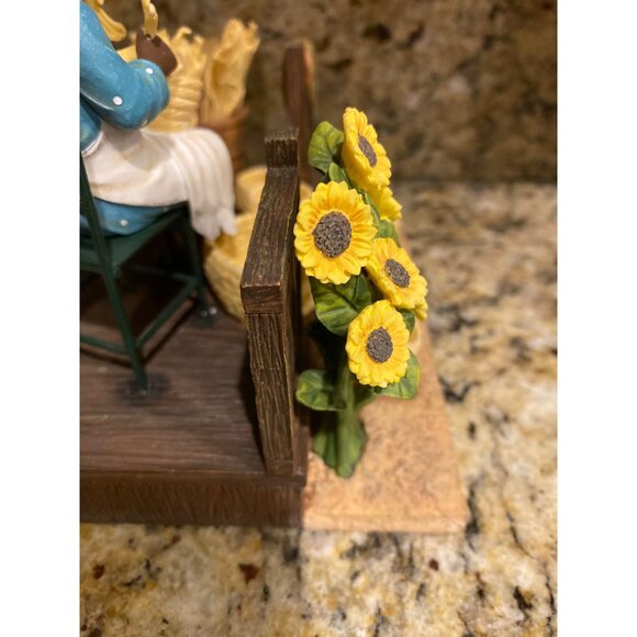 Annie Lee “Weavin’ Sunshine” – Sass ’n Class Figurine (2005) - No Box - Picture 13 of 13